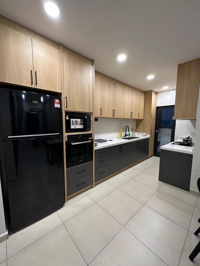 Reizz Residence By Perkasa Κουάλα Λουμπούρ Εξωτερικό φωτογραφία