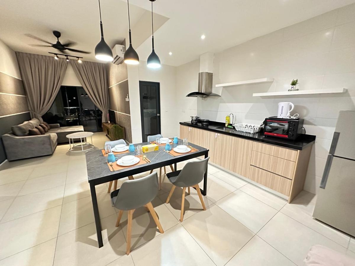 Reizz Residence By Perkasa Κουάλα Λουμπούρ Εξωτερικό φωτογραφία