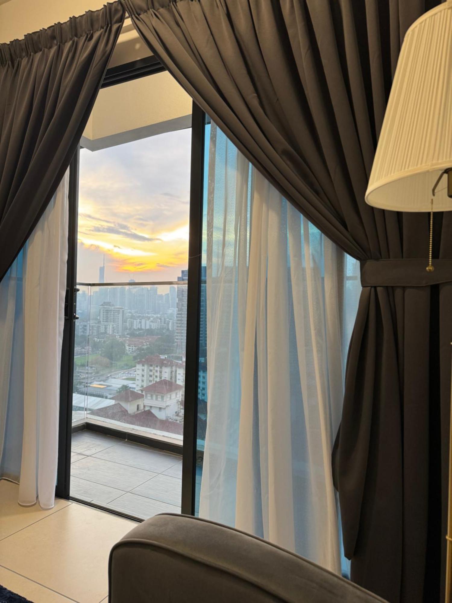 Reizz Residence By Perkasa Κουάλα Λουμπούρ Εξωτερικό φωτογραφία