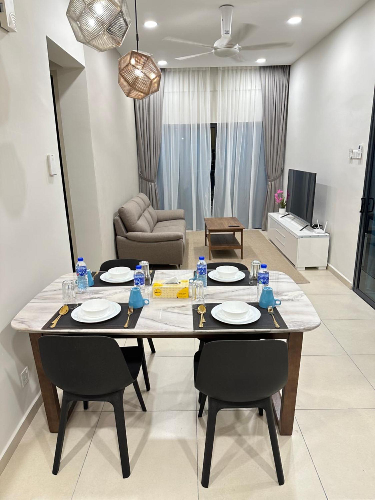 Reizz Residence By Perkasa Κουάλα Λουμπούρ Εξωτερικό φωτογραφία